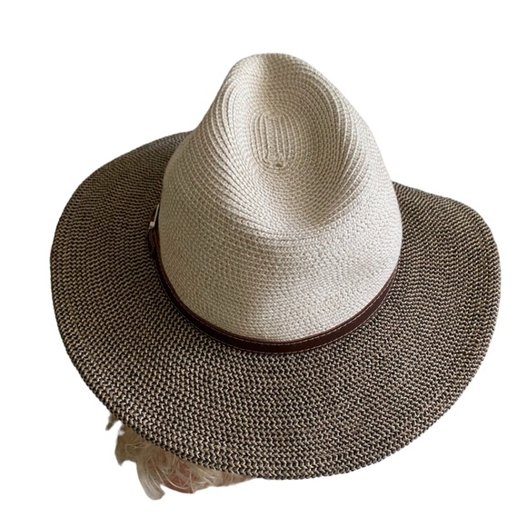 Sunday Afternoons Coronado Sun Beach Hat - Picture 4 of 11